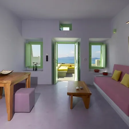 Caldera Suites