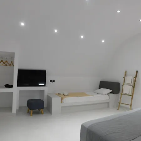Caldera Suites * Fira (Santorini)